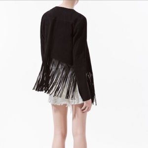 LIKE-NEW velvet texture FRINGE beaded fall coat 😍